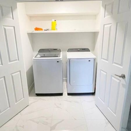 Stylish And Luxurious Apartment Basement Unit Longueuil Exterior photo