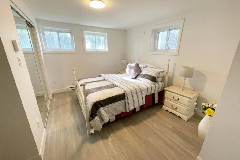 Stylish And Luxurious Apartment Basement Unit Longueuil Exterior photo